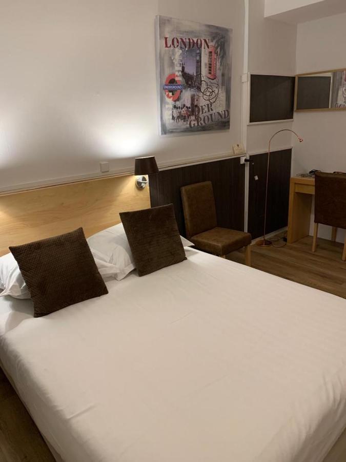 Hotel Le Smile Saint-Vincent-Sterlanges Ngoại thất bức ảnh